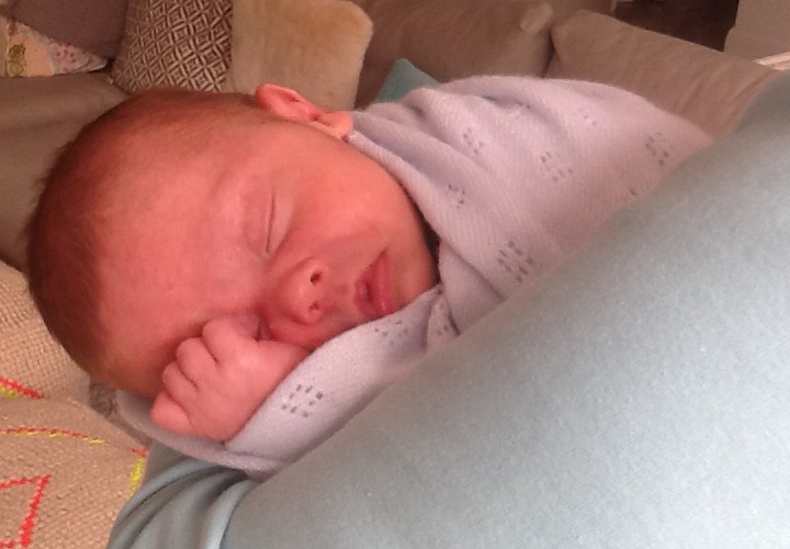 How to Swaddle a Baby